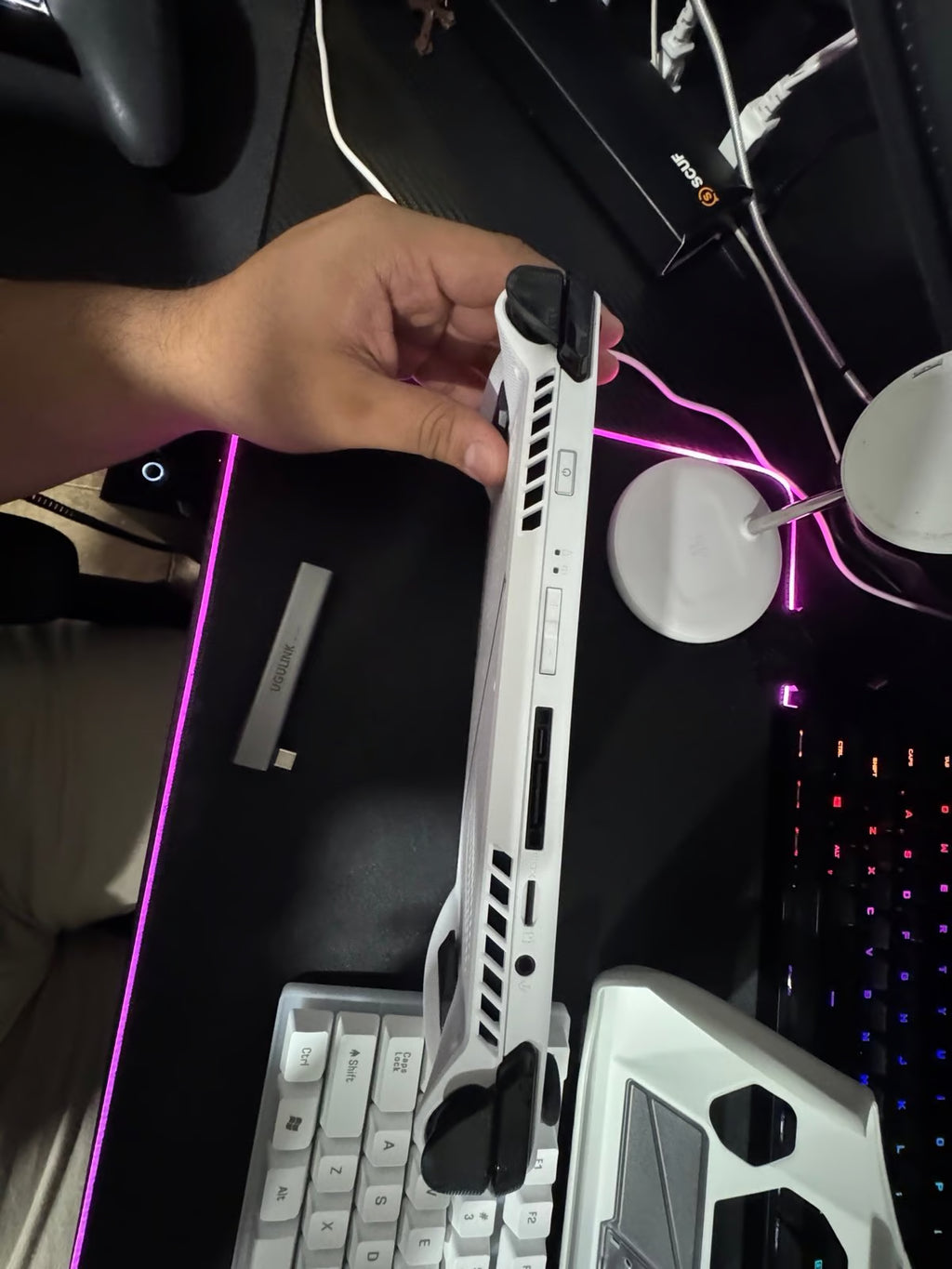 ASUS rog ally z1 extreme bundle!! 3E76