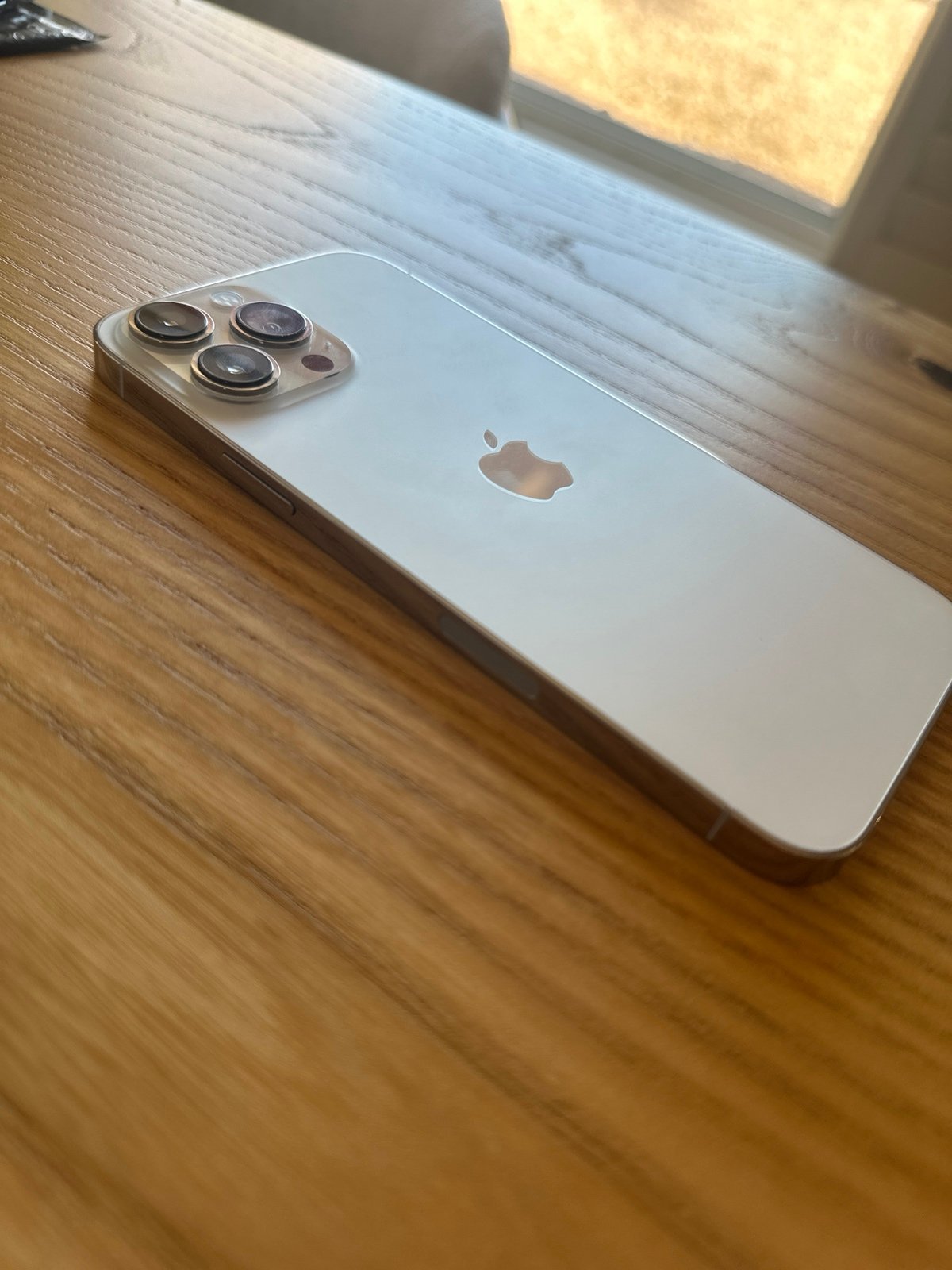 iPhone 13 Pro Max 256gb unlocked 9P11