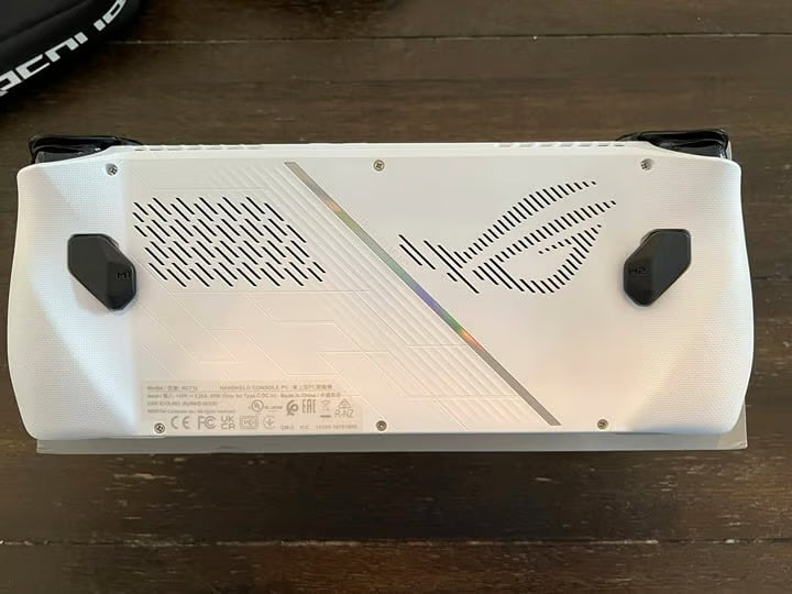 ASUS rog ally z1 extreme 512GB 8Q15