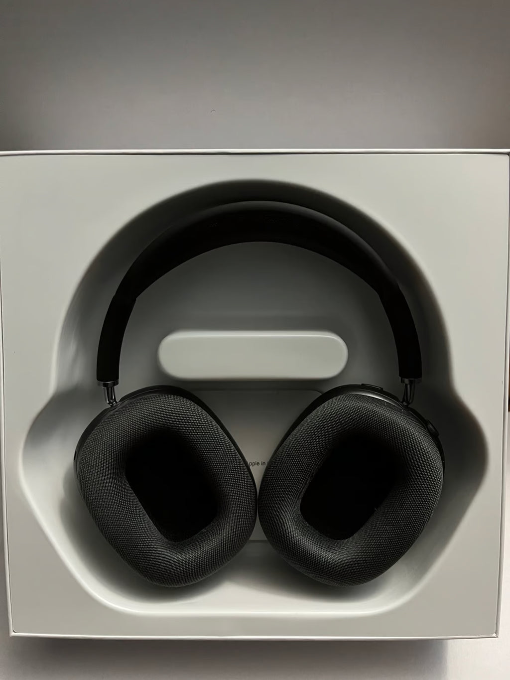 Apple AirPods Max with Smart Case in Space Gray 2Z33