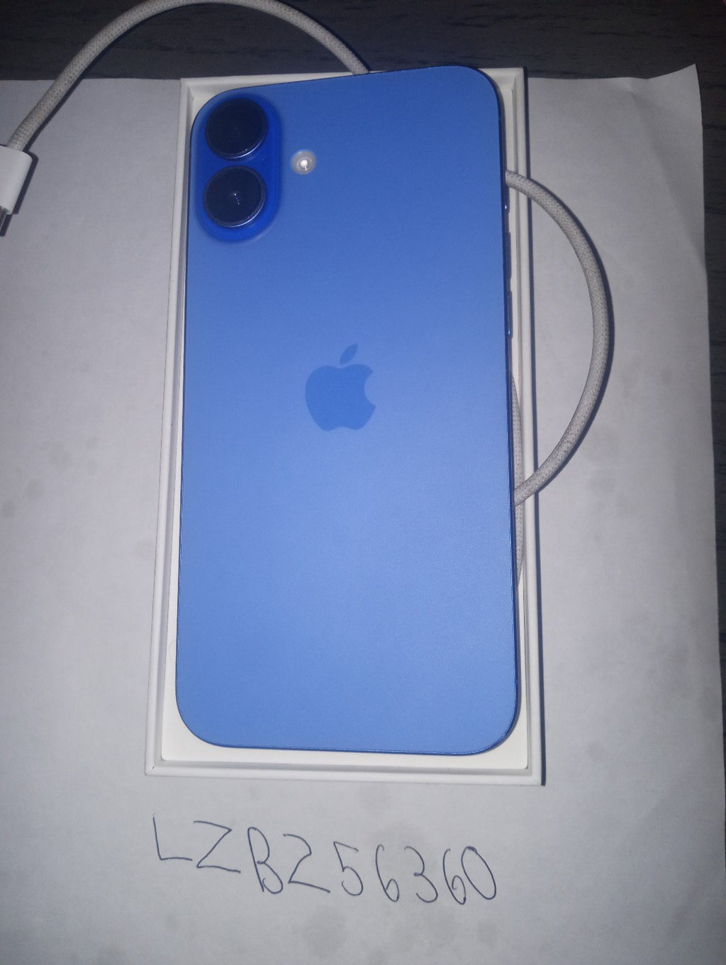 Apple iPhone 16 plus 128GB 7T51