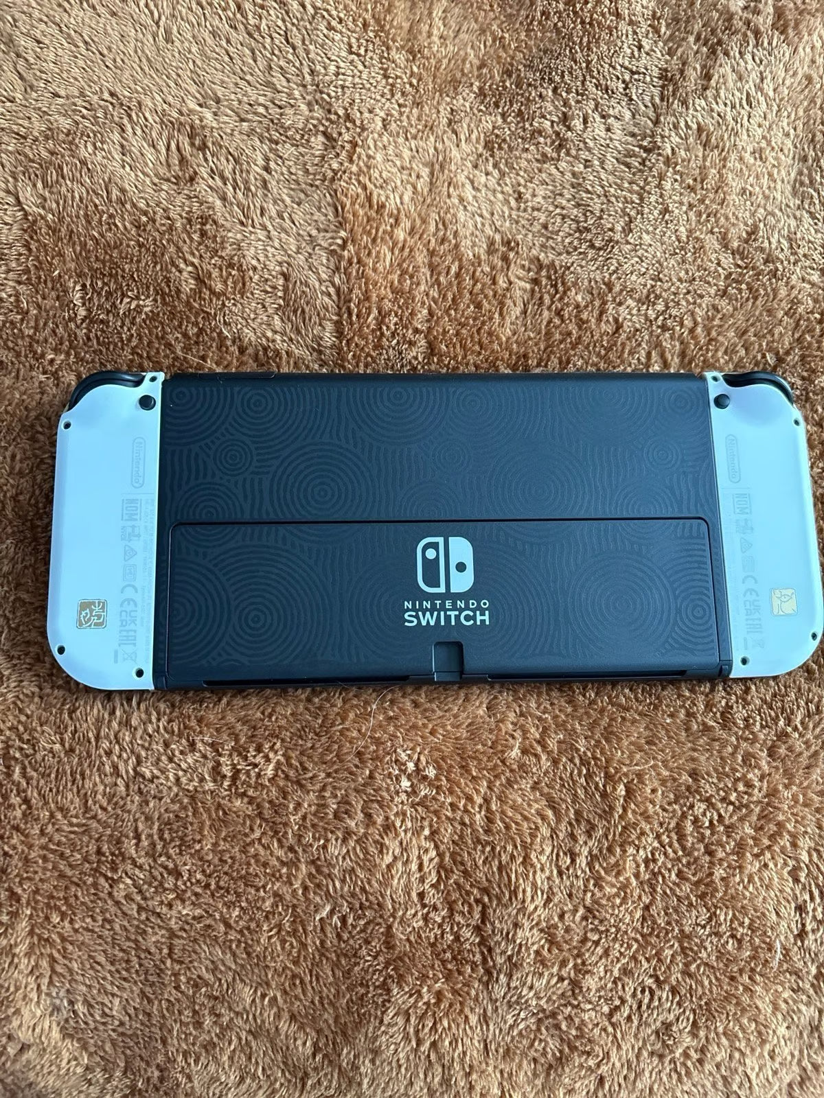Nintendo Switch 8R95