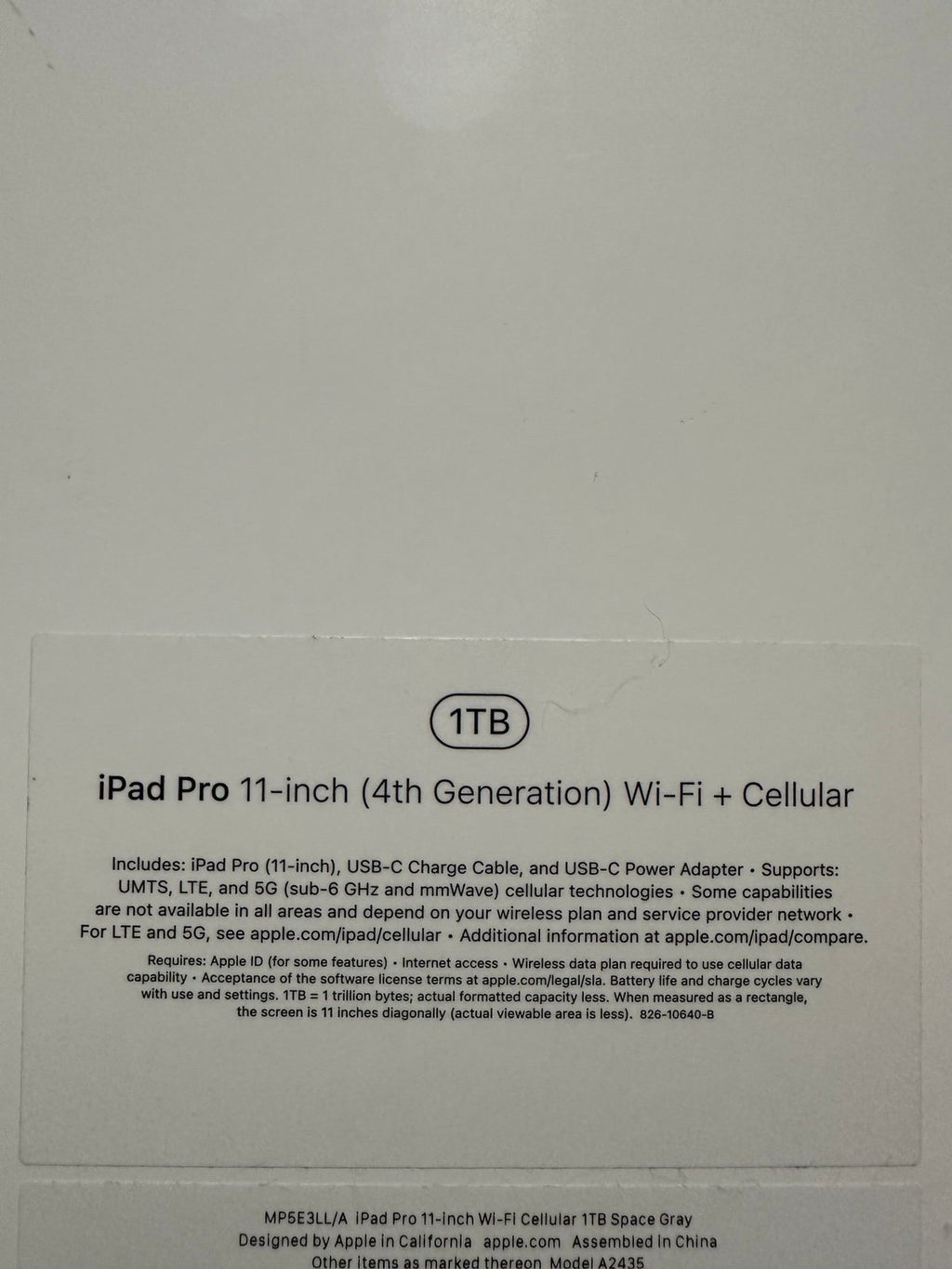 Apple iPad Pro 11�?4th Generation 1 TB in Space Gray 8Z37