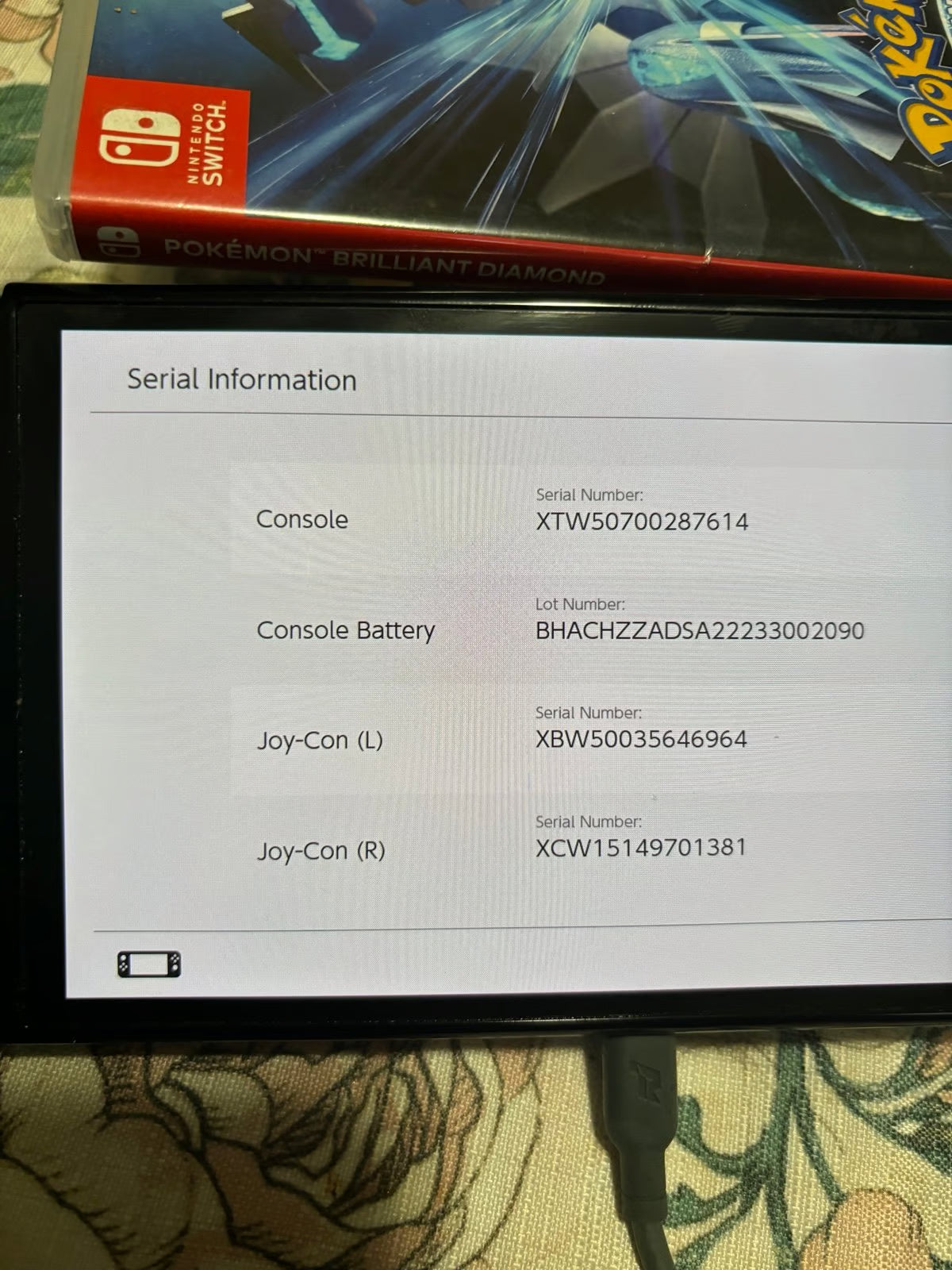 Nintendo switch Oled with pokemon game 6G17