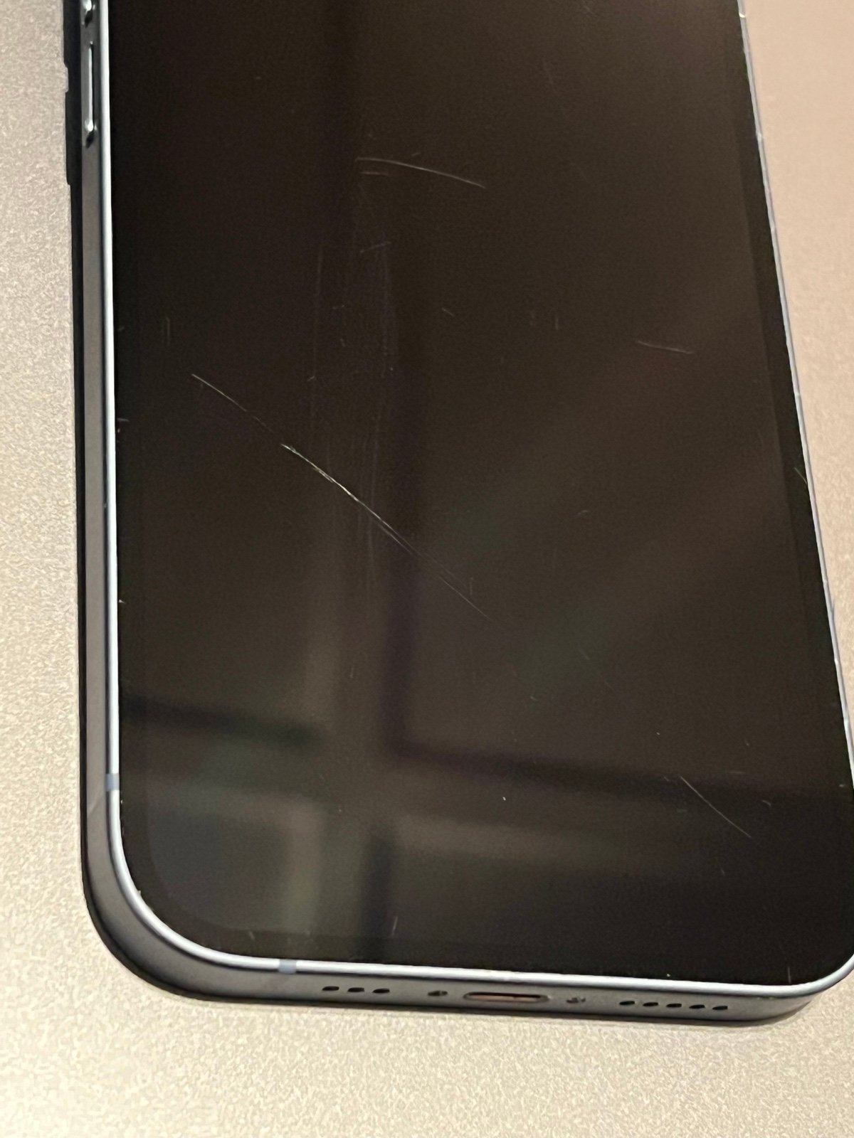 iPhone 14 unlocked 3D58