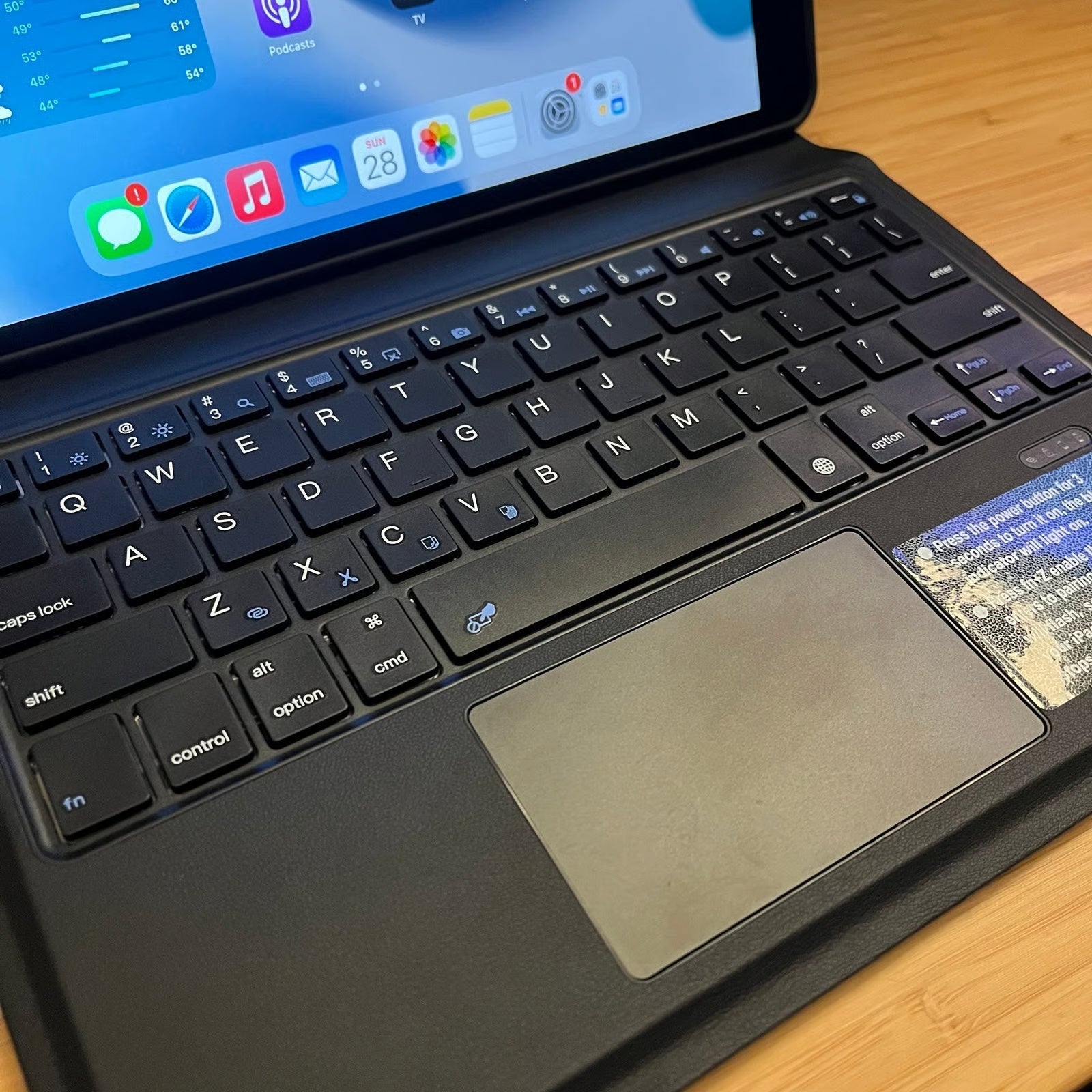 Apple Ipad Pro 10.5"" 256GB Space Gray with Smart Case/Keyboard 9J75