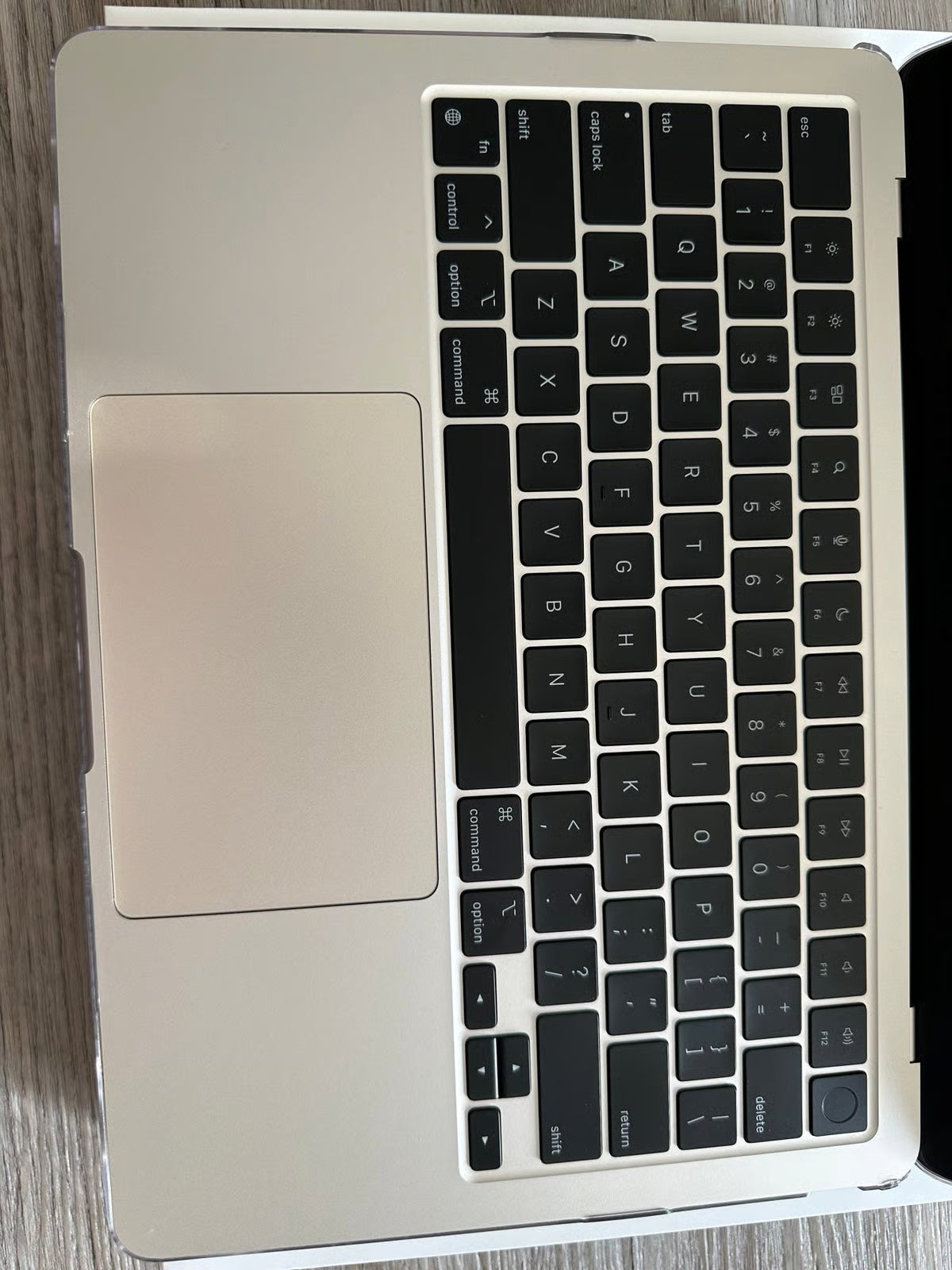 13.6-inch MacBook Air 5J95