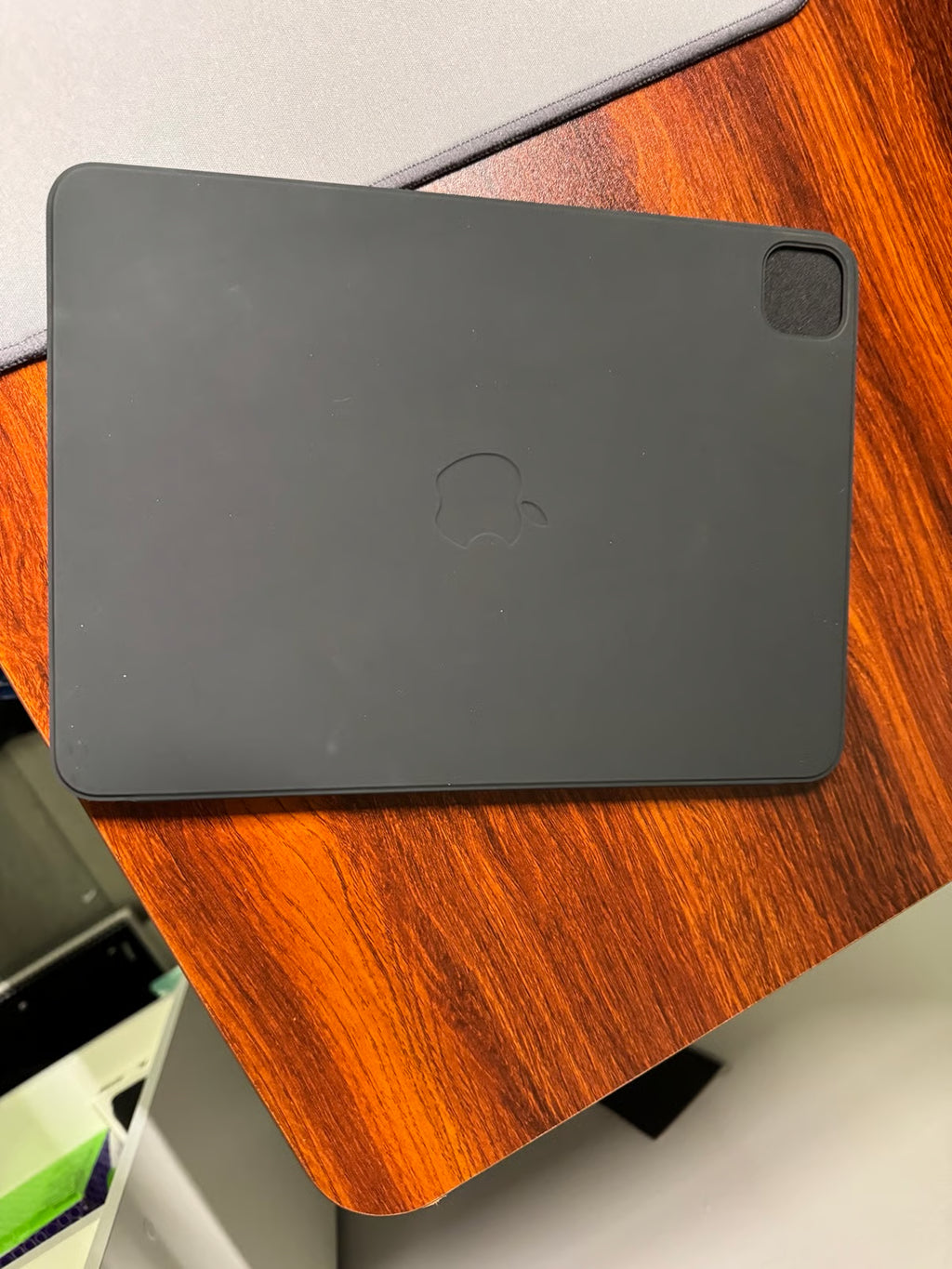 iPad Pro 11-inch 3rd generation Silver LTE 1L22