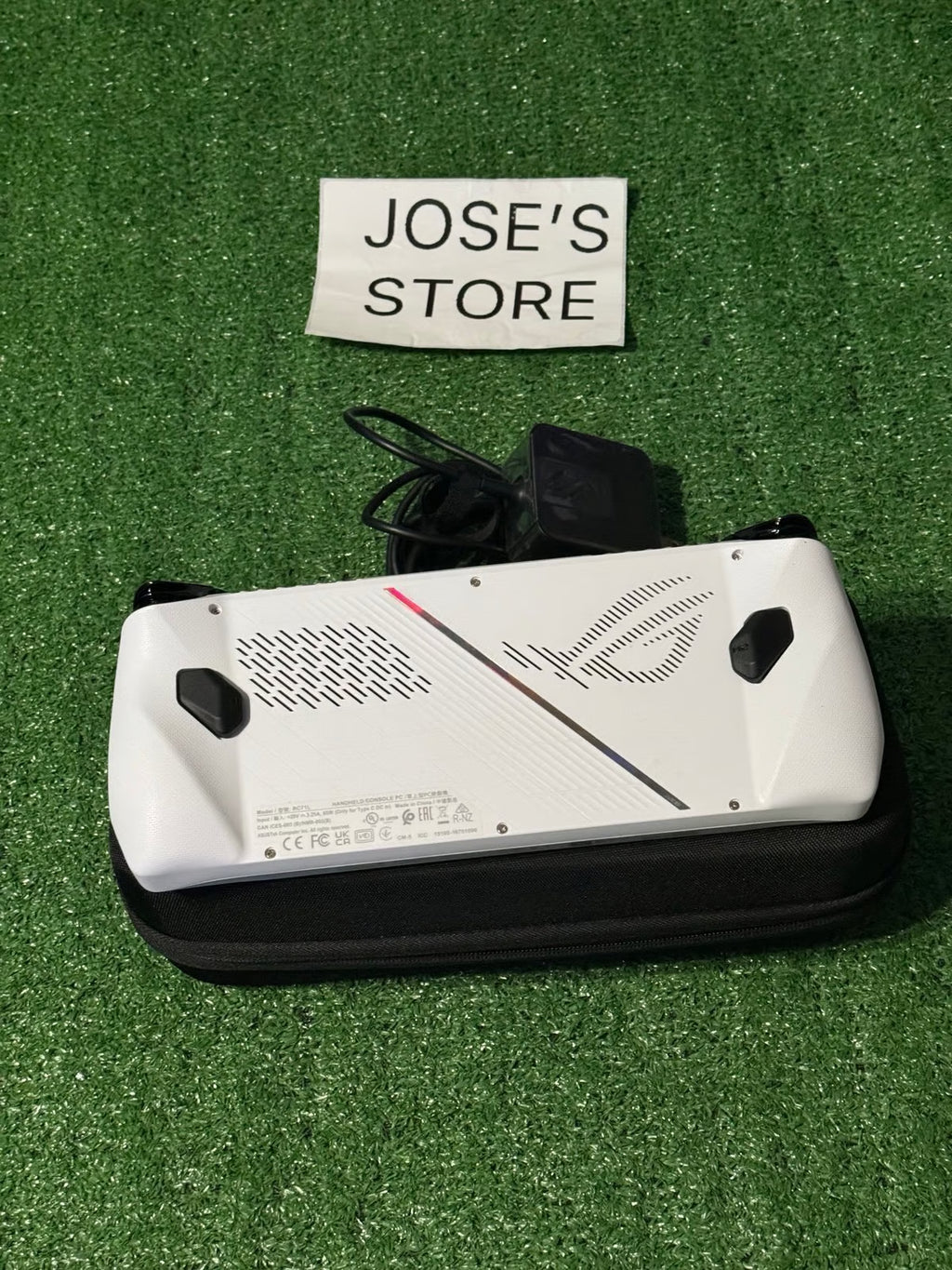 ASUS - ROG Ally 7"" 120Hz FHD 1080p Gaming Handheld - AMD Ryzen Z1 Processor - 5L56