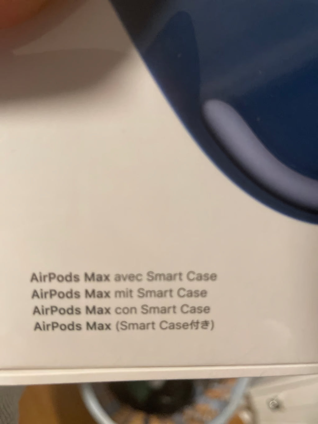 Sky Blue AirPods Max with Smart Case BRAND NEW 8Q97