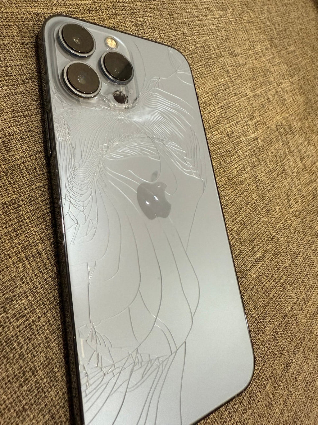 iphone 13 pro max phone unlocked 9O68