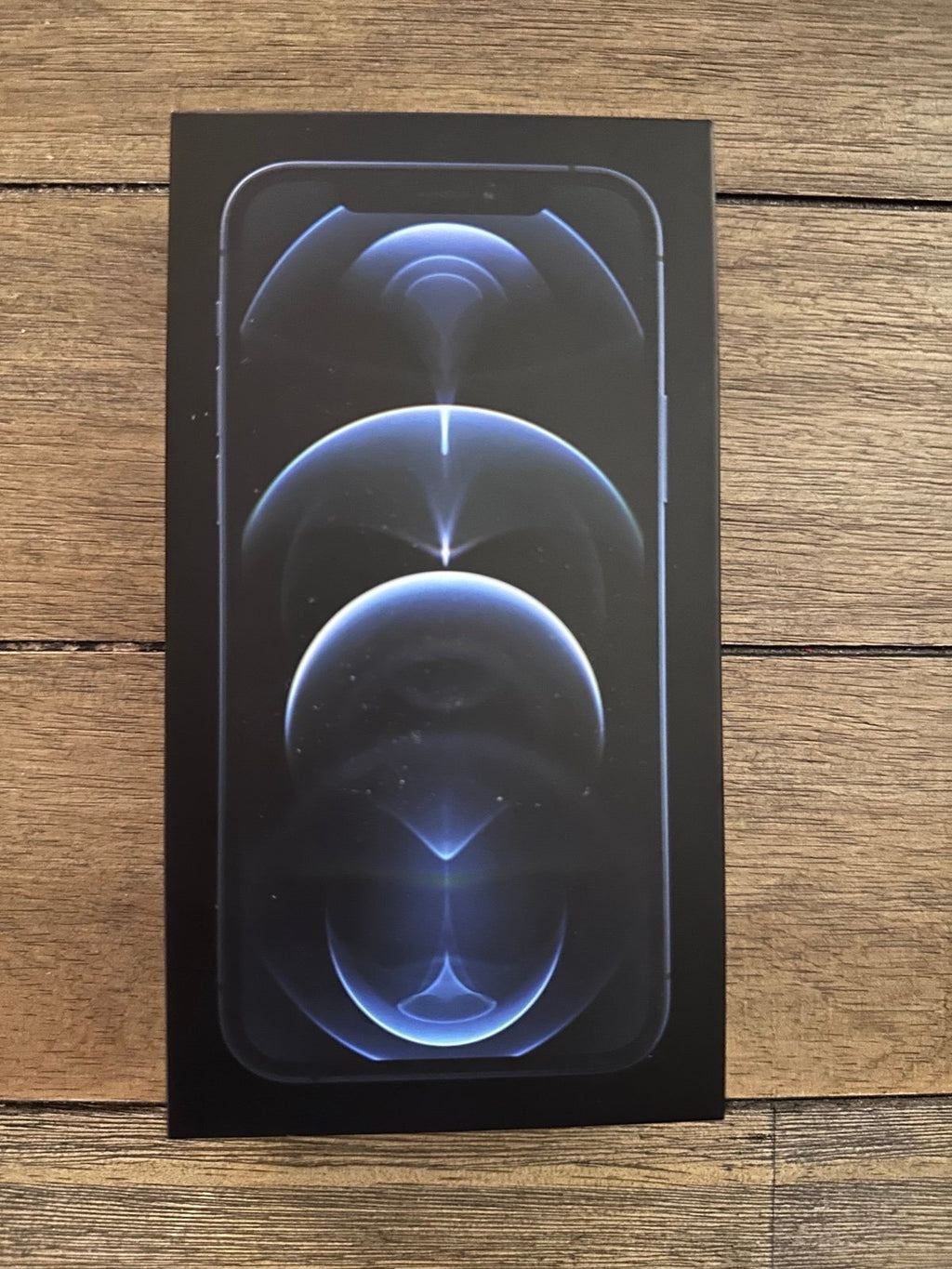 iPhone 12 Pro unlocked 256 GB (includes new charger & NO REPAIRS) 8G36