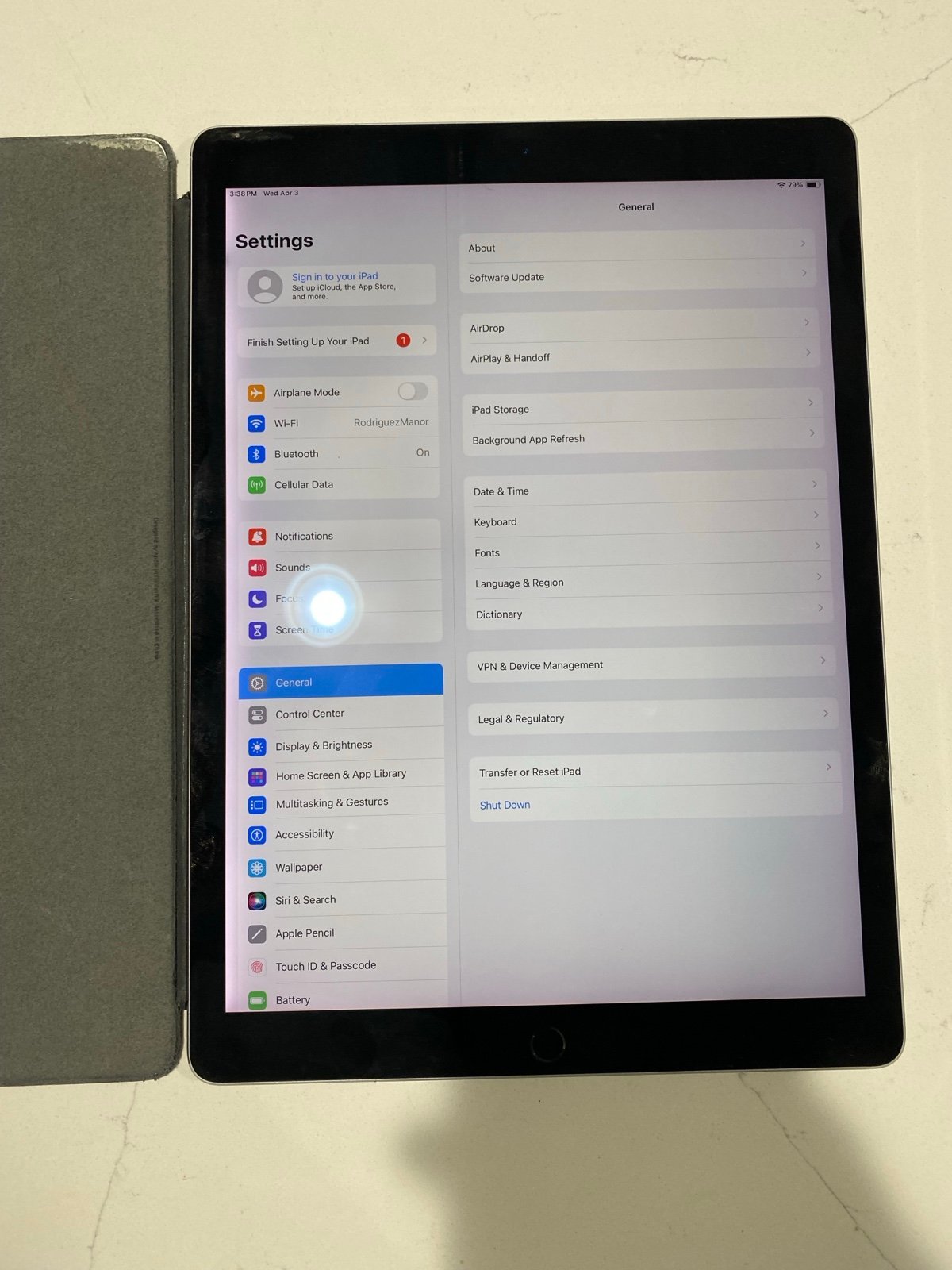 Ipad Pro 12.9 inch 64gig Wifi 9T18