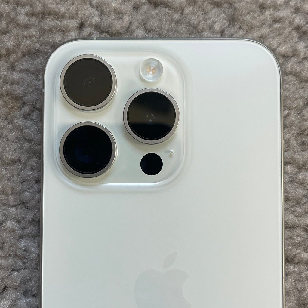 Iphone 15 pro 256gb 5C28