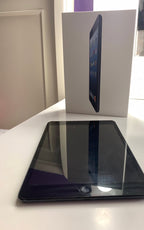 Apple iPad Mini 1st Generation 16GB 9R99