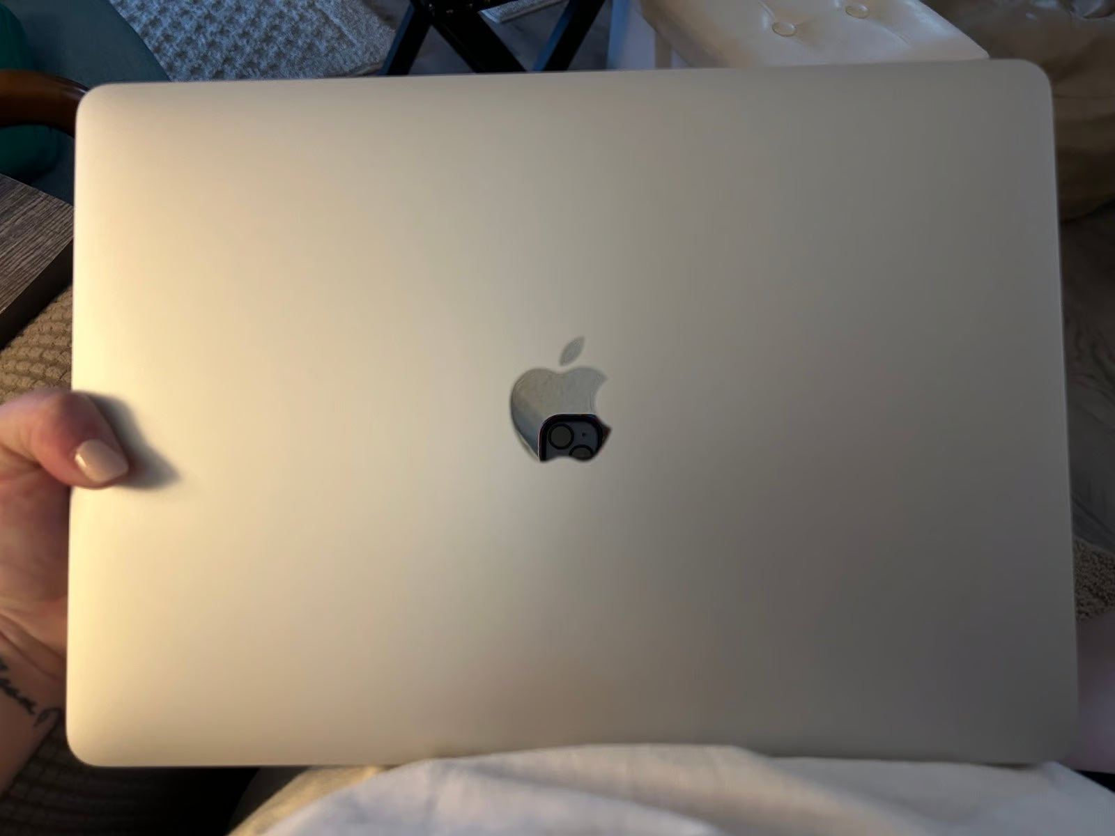 2022 macbook pro 1W92