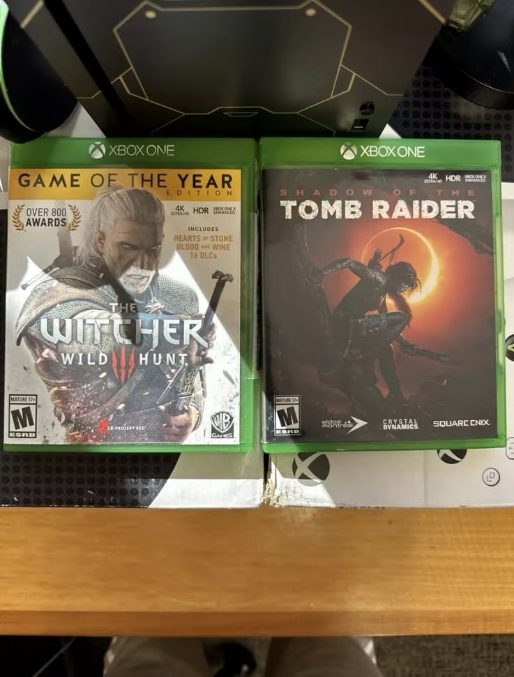 Xbox Series X Halo Infinite Limited Edition Console 7B87