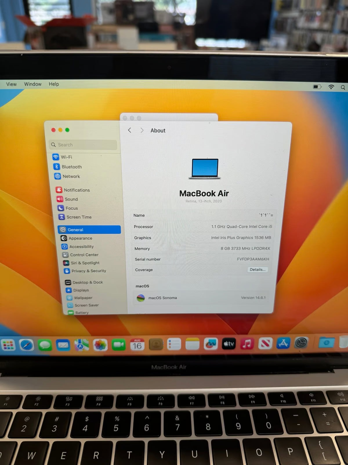 Macbook Air 13inch 2020 8GB Ram /512ssd Perfect Condition 7T36