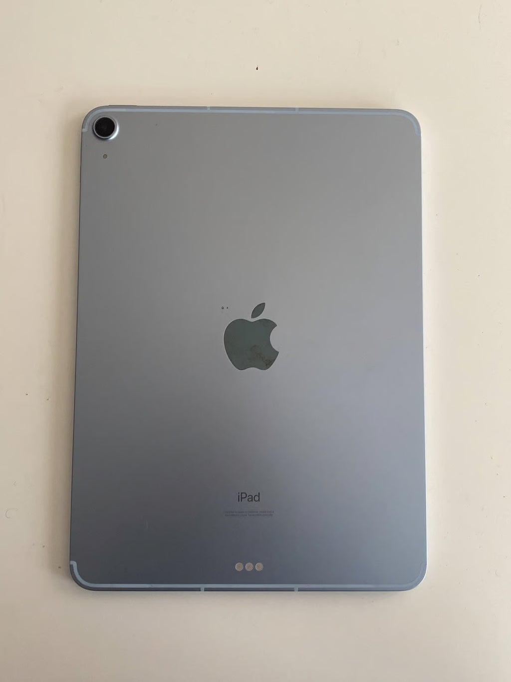 Apple iPad Air CELLULAR 4th Generation 64 GB in Space Gray 1V25