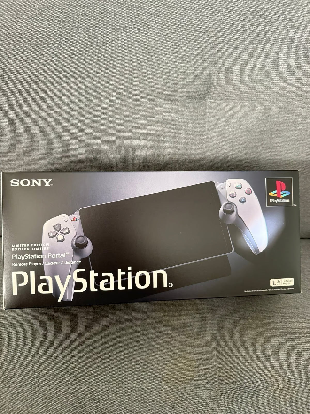 PlayStation Portal鈩?Remote Player - 30th Anniversary Limited Edition IN-HAND 3V26