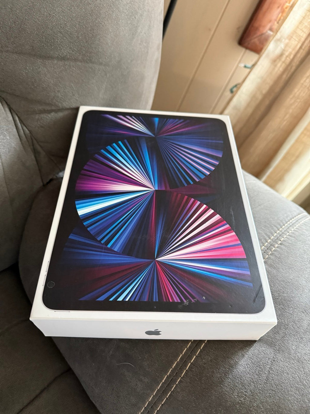 iPad Pro 11in 3rd generation 256gb 1C62