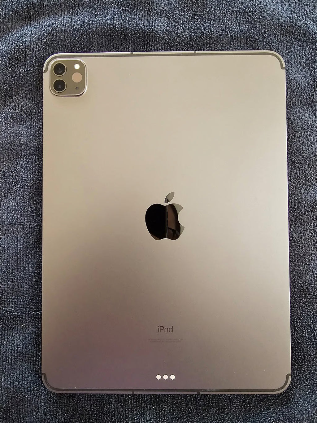 Apple ipad pro 11 inch (3rd gen) 128gb unlocked 3G38