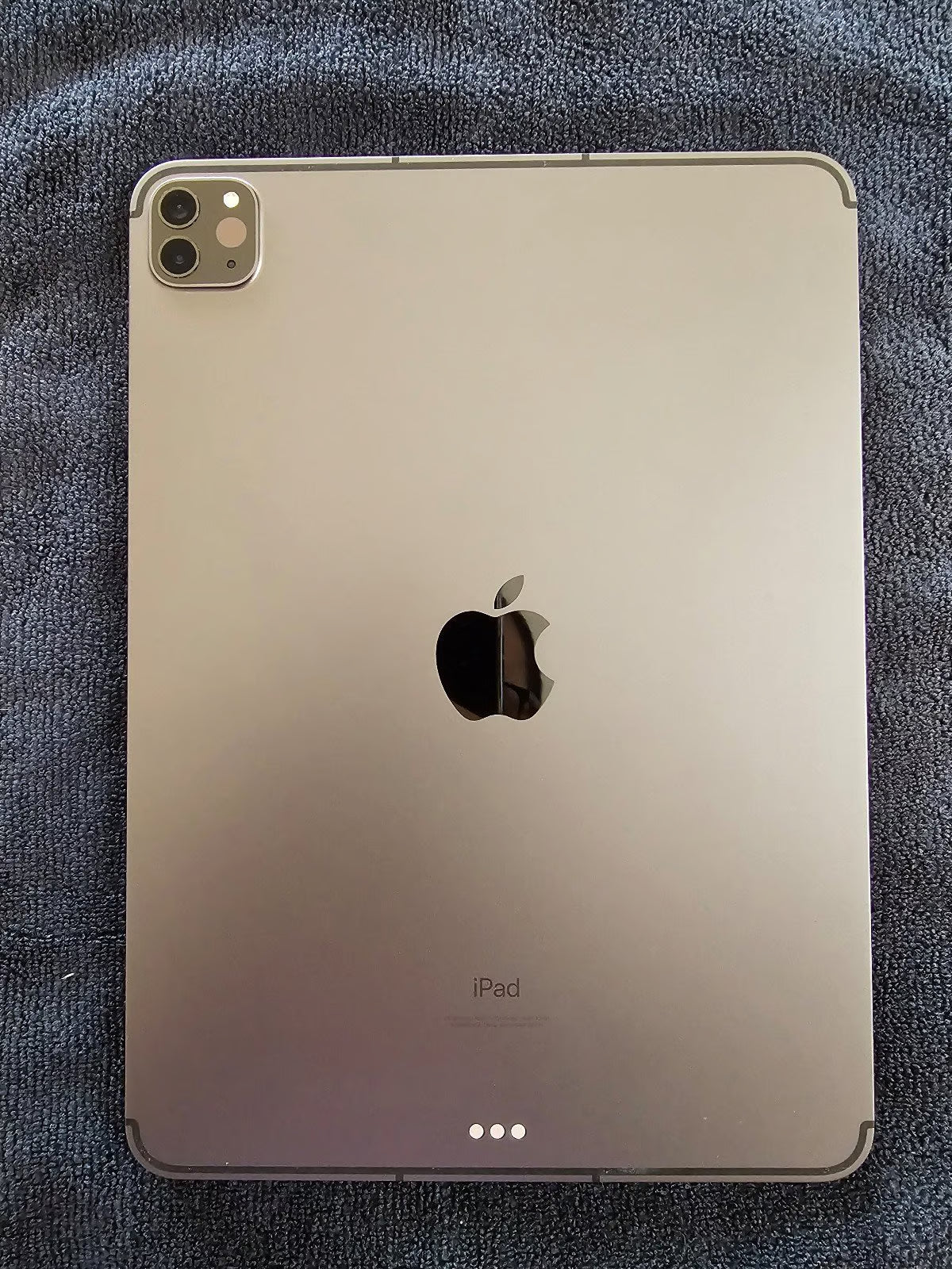 Apple ipad pro 11 inch (3rd gen) 128gb unlocked 3G38