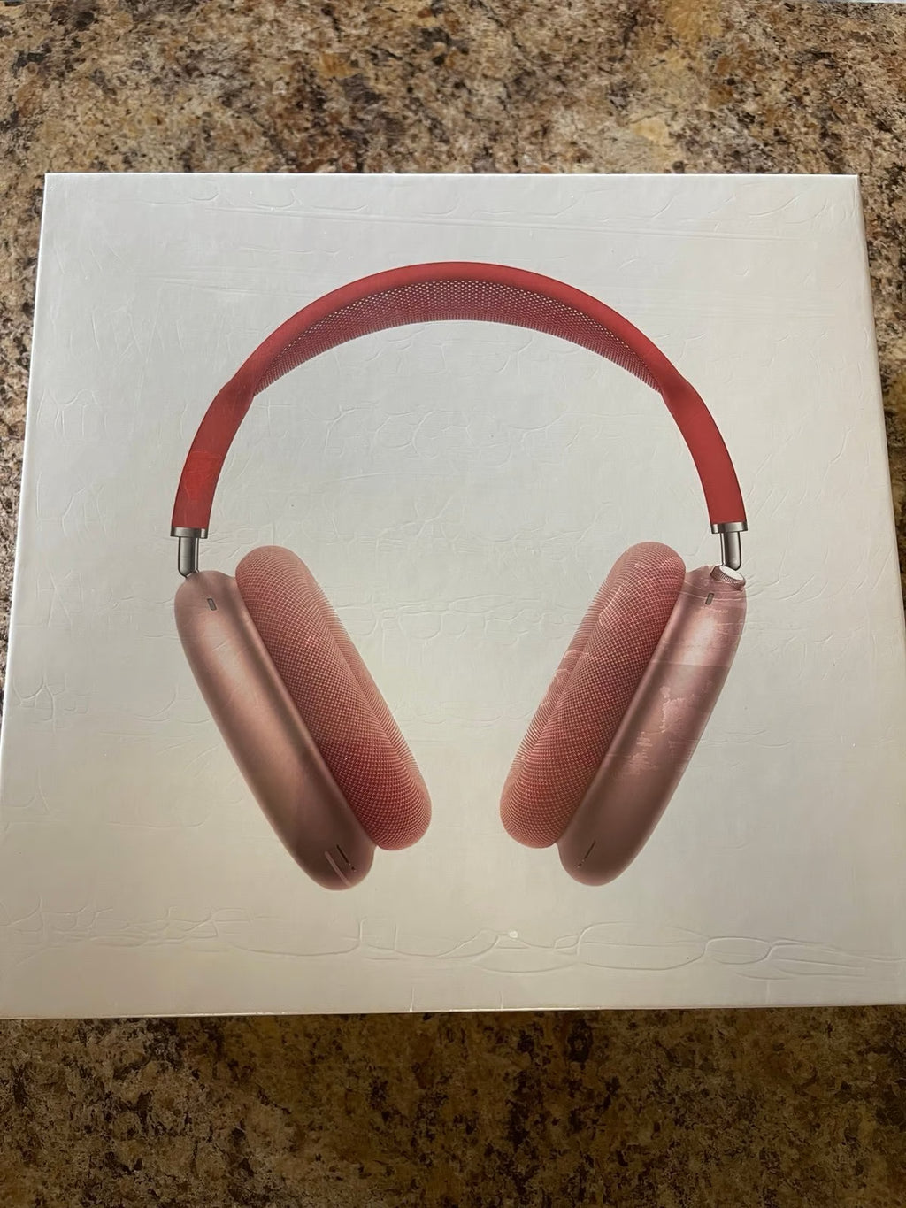 Apple AirPods Max with Smart Case in Pink 9G15