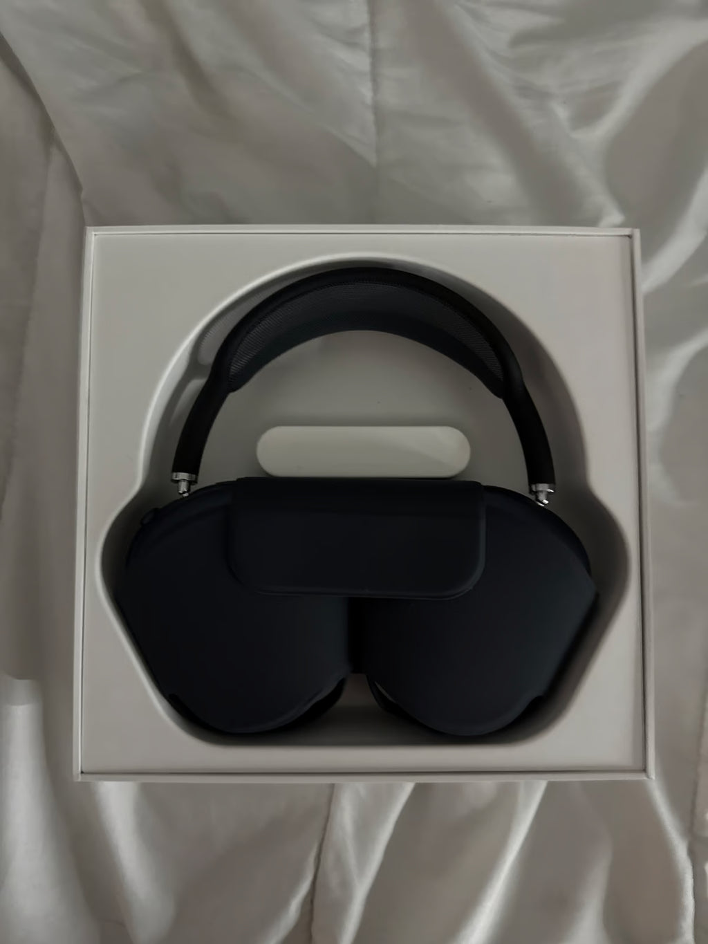 Apple AirPod max usb-c 7H61