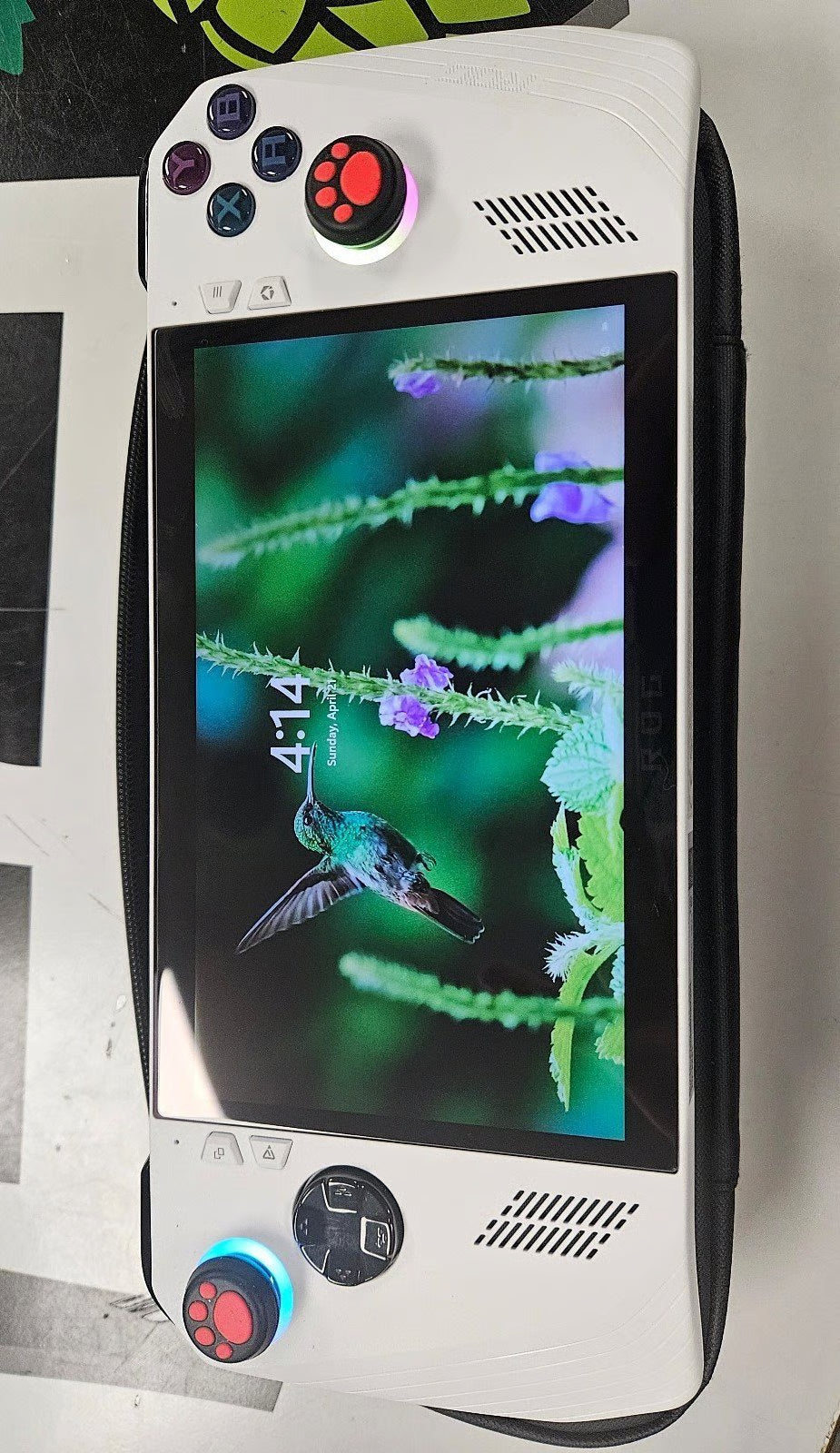 ASUS rog ally z1 extreme With Dock! 3W11