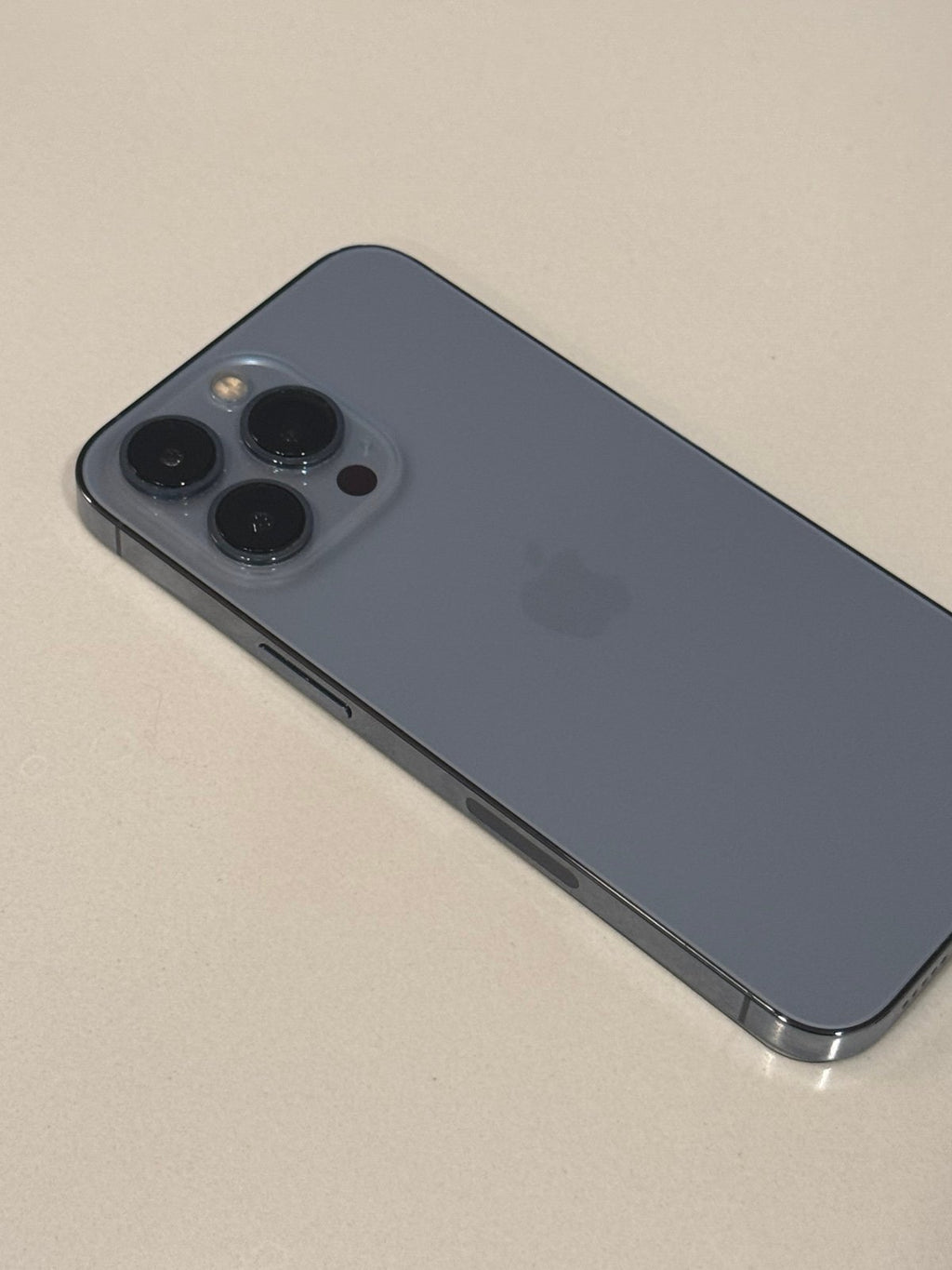 Apple iPhone 13 Pro 128gb Unlocked Excellent Condition 7K21