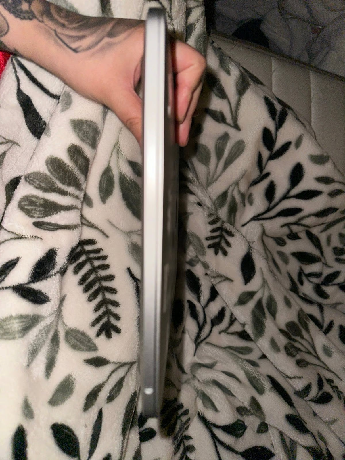 macbook pro 2020 m1 9V59