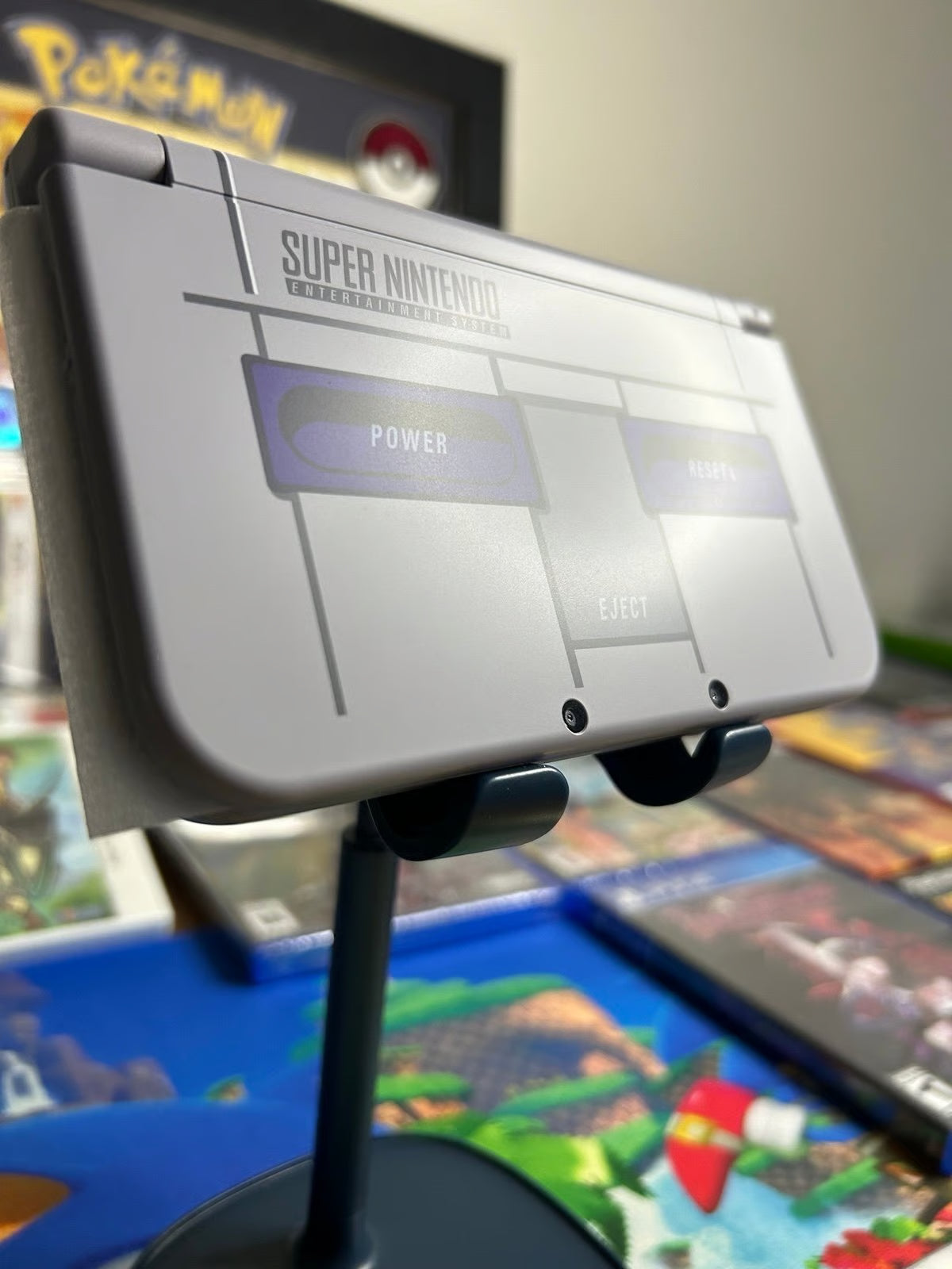 Nintendo 3DS XL - Rare SNES themed