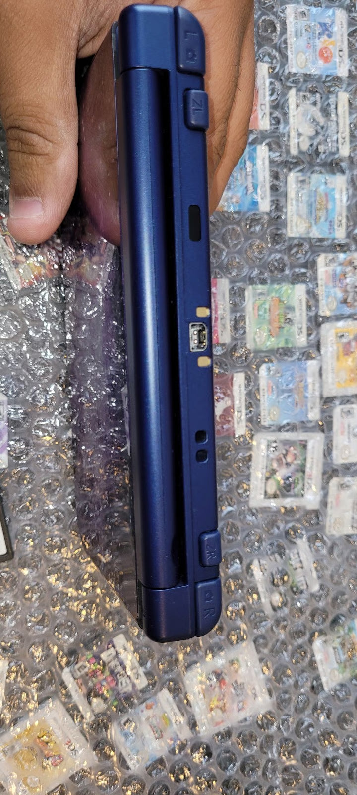 New Nintendo 3DS XL Galaxy in Blue, Purple