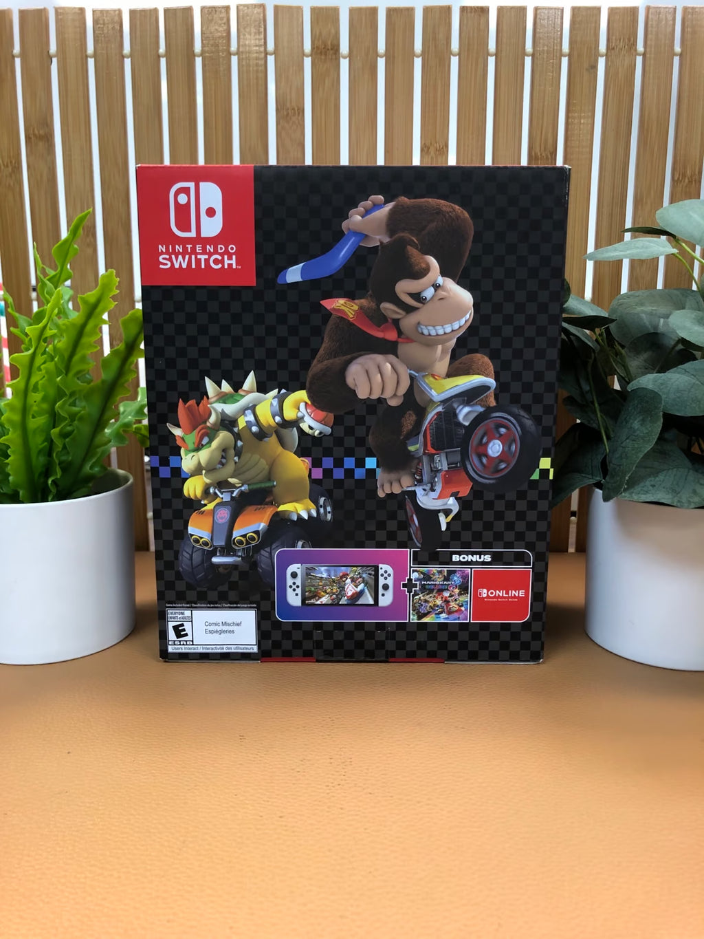 Nintendo Switch OLED Mario Kart 8 Deluxe Bundle with Nintendo Online 5G19