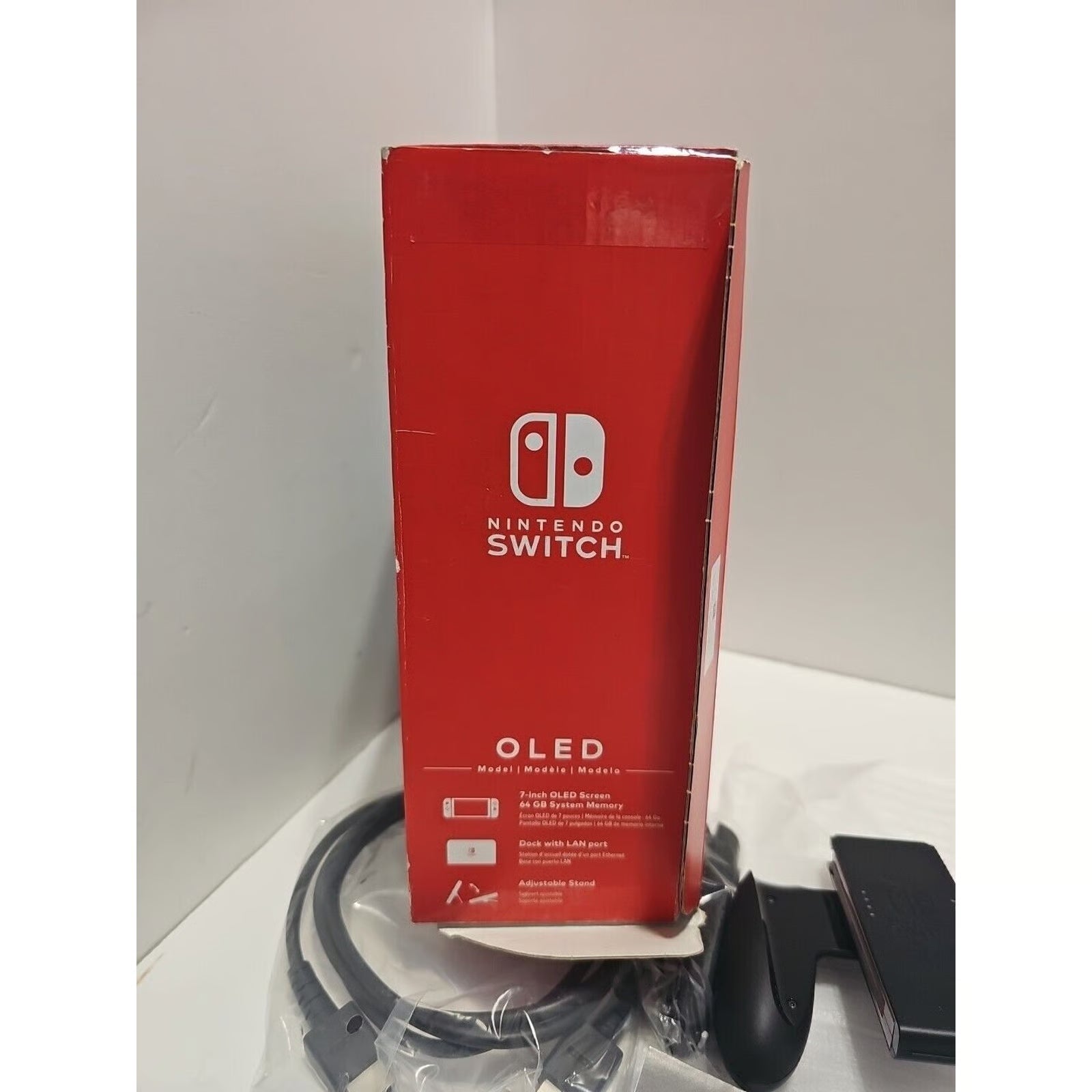 Nintendo Switch OLED Model HEG-001 Handheld Console - 64GB - White NEW CONDITION 8G19