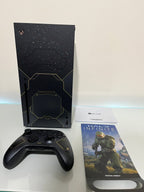 Xbox Series X Halo Edition + 2 games - Like New 9G37