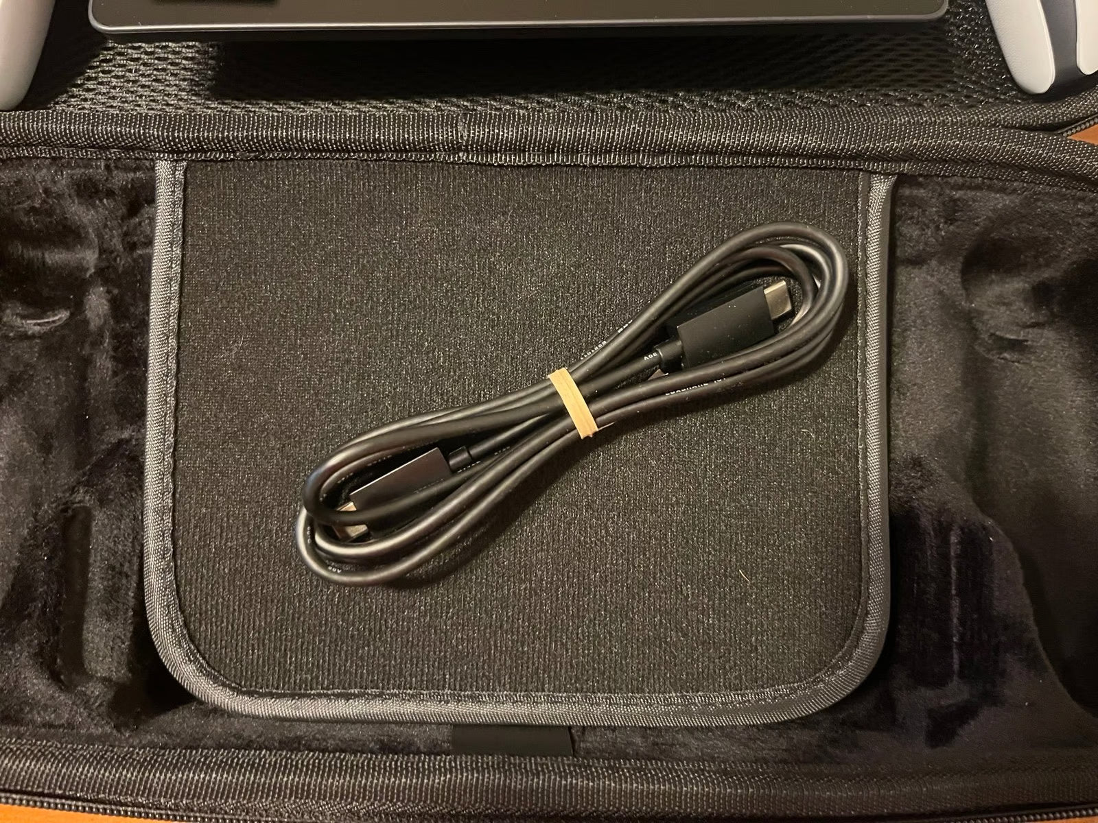 PlayStation Portal with Case - Only Used Twice! 5L21