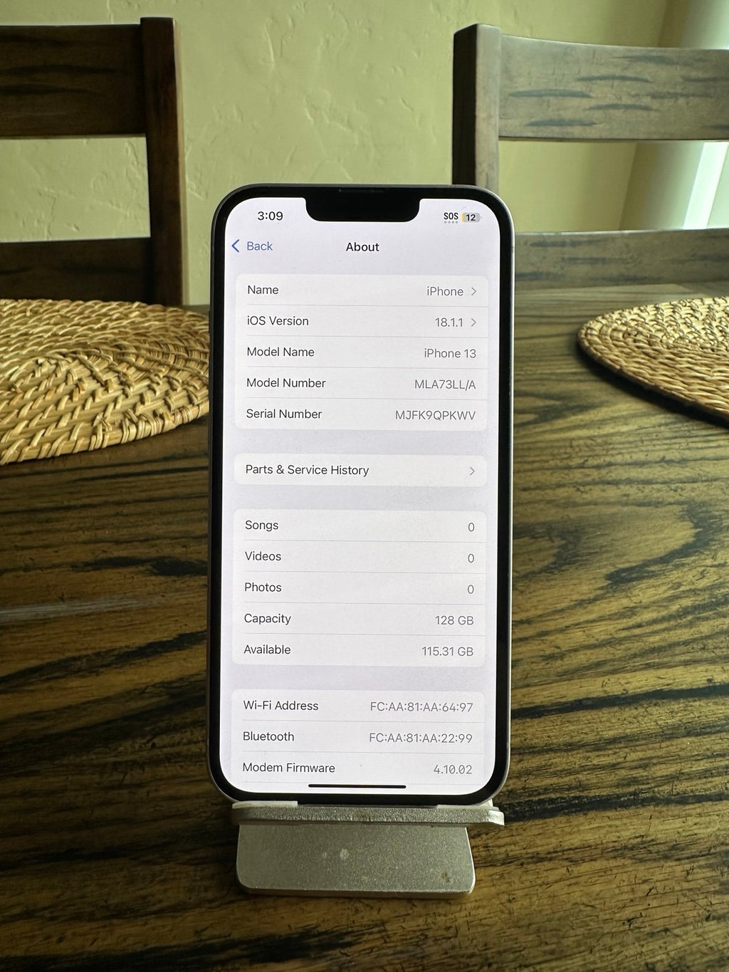 Apple iPhone 13 128GB Unlocked 1W33