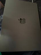 MacBook m3 (holding for someone) 5R26