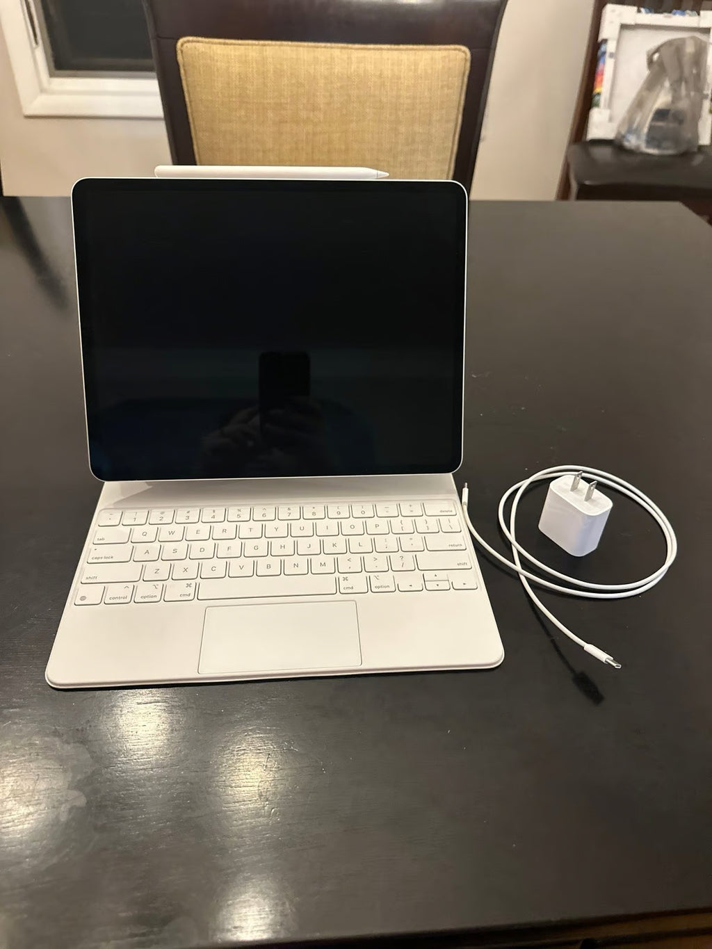 iPad Pro 12.9�?M2 256GB Bundle 9S86