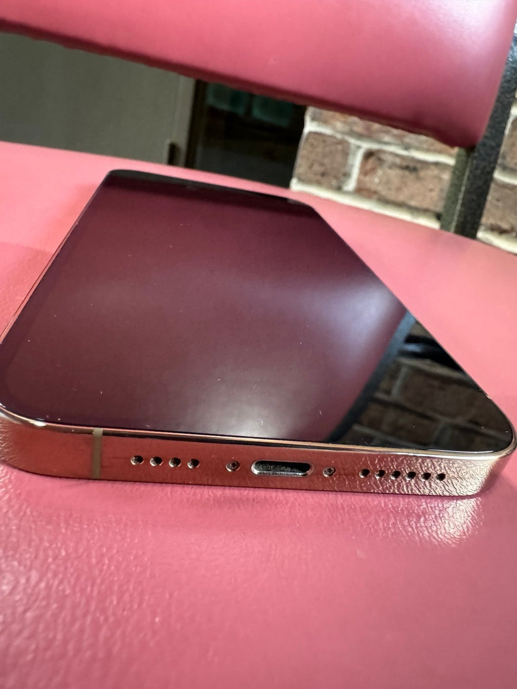 iPhone 13 Pro Max (AT&T Locked) Gold 5G18