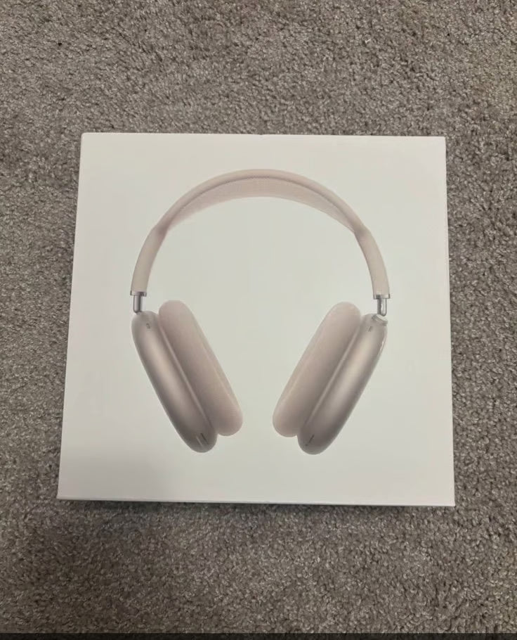 AirPod max鈥檚 starlight gen 2 1S16