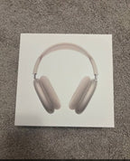 AirPod max鈥檚 starlight gen 2 1S16