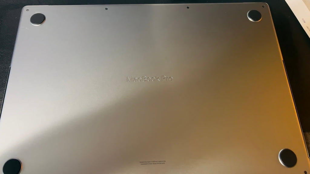 2023 MacBook Pro - 16鈥?Space Gray - 16GB RAM - 500GB SSD 7N62