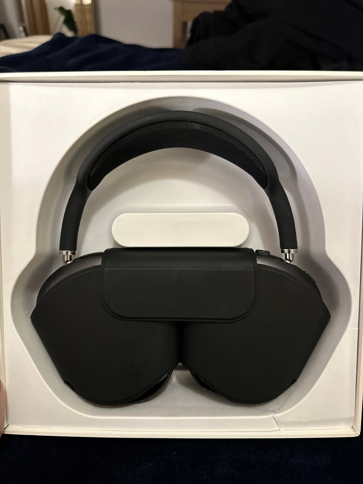Apple AirPods Max with Smart Case in Space Gray 5Z36