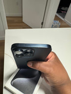 iPhone 15 PRO MAX 256G UNLOCKED 3E93