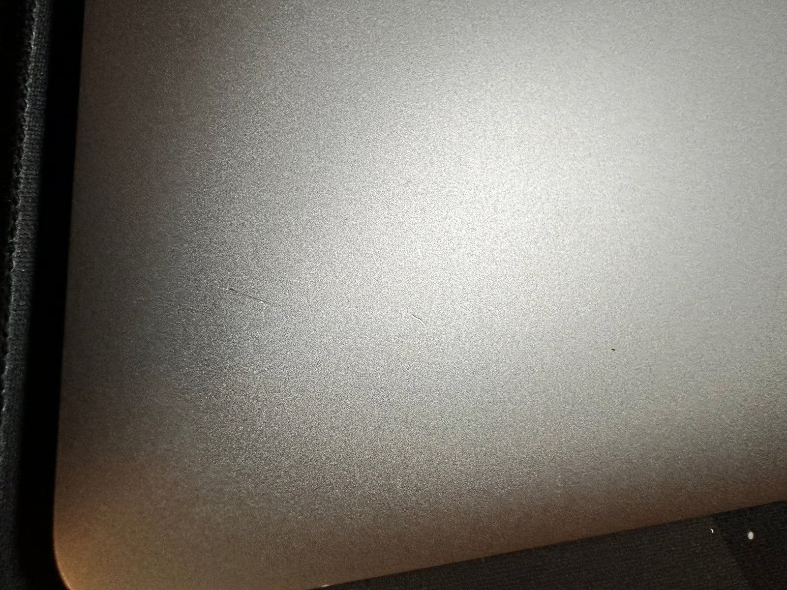 Apple Macbook Pro A2338 13in.  M2 3.49 GHz  256GB SSD 2N69