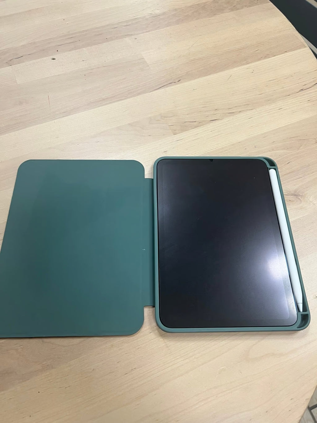 Apple iPad Mini 6th Generation 64 GB in Space Gray + Apple pencil 7K18