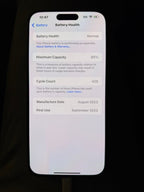 iPhone 15 Pro Max (256 GB) UNLOCKED 9O56